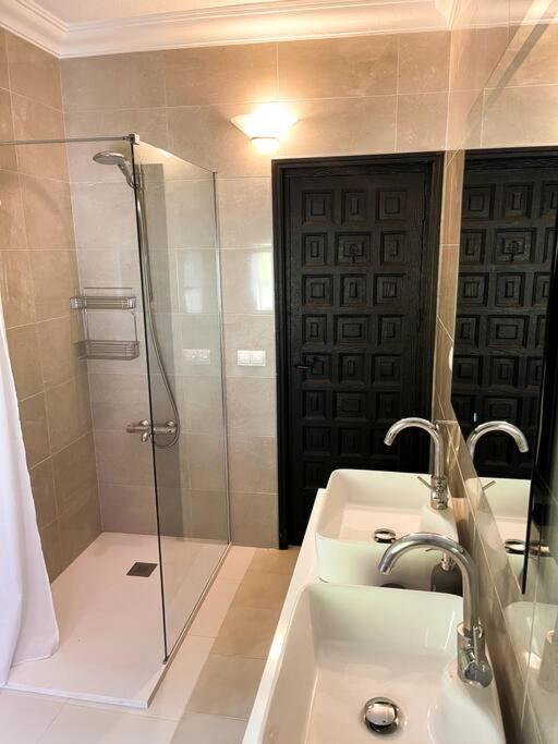 Villa Santa Cristina Cerca Del Mar Marbella Ngoại thất bức ảnh
